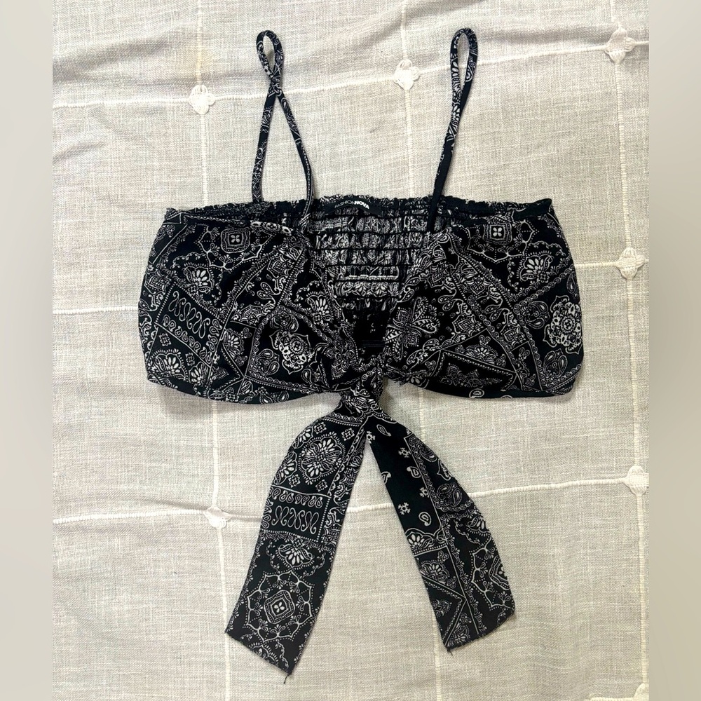 FASHIONOVA - bandana crop tank top